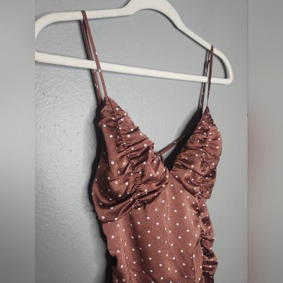 Cupshe polka dot ruched midi dress - Picture 7 of 10